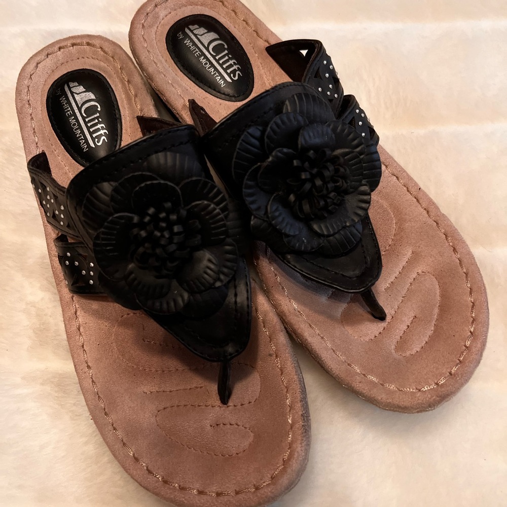 🖤🖤PRICE DROP 🖤🖤 Cliffs by White Mountain